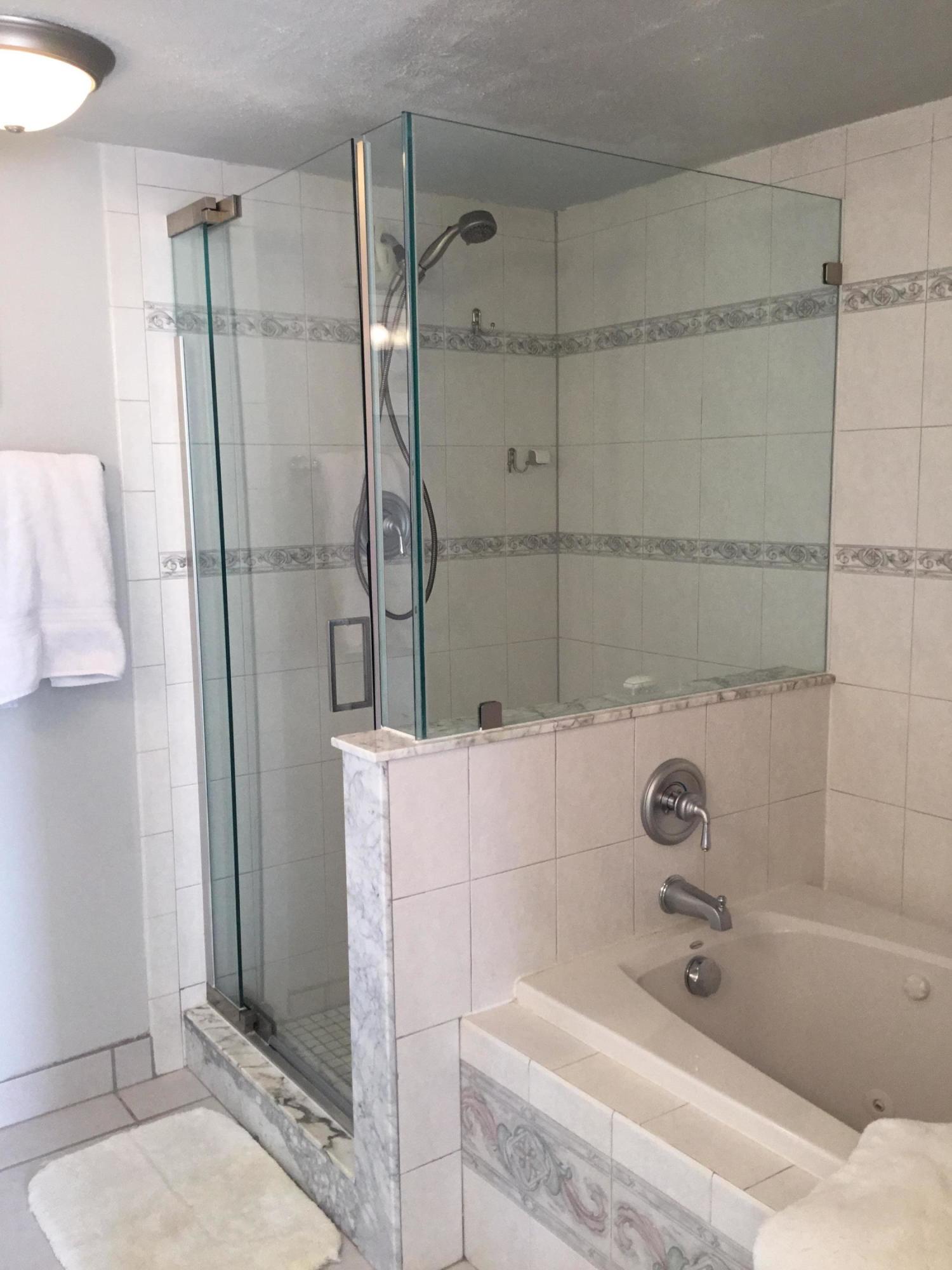 4200 N Ocean Drive 1-902