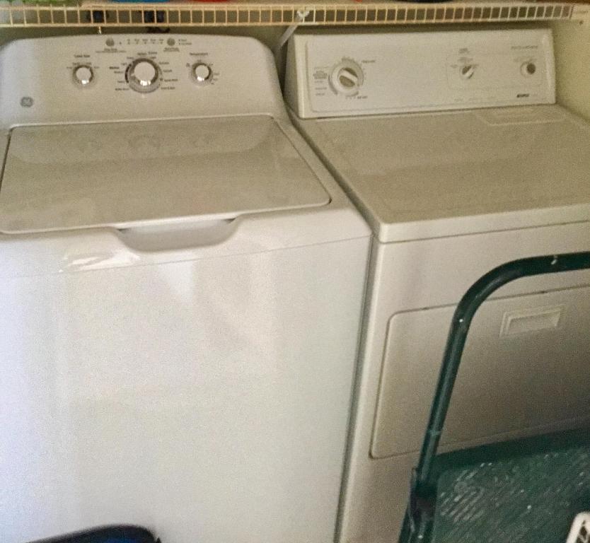 4200 N Ocean Drive 1-902