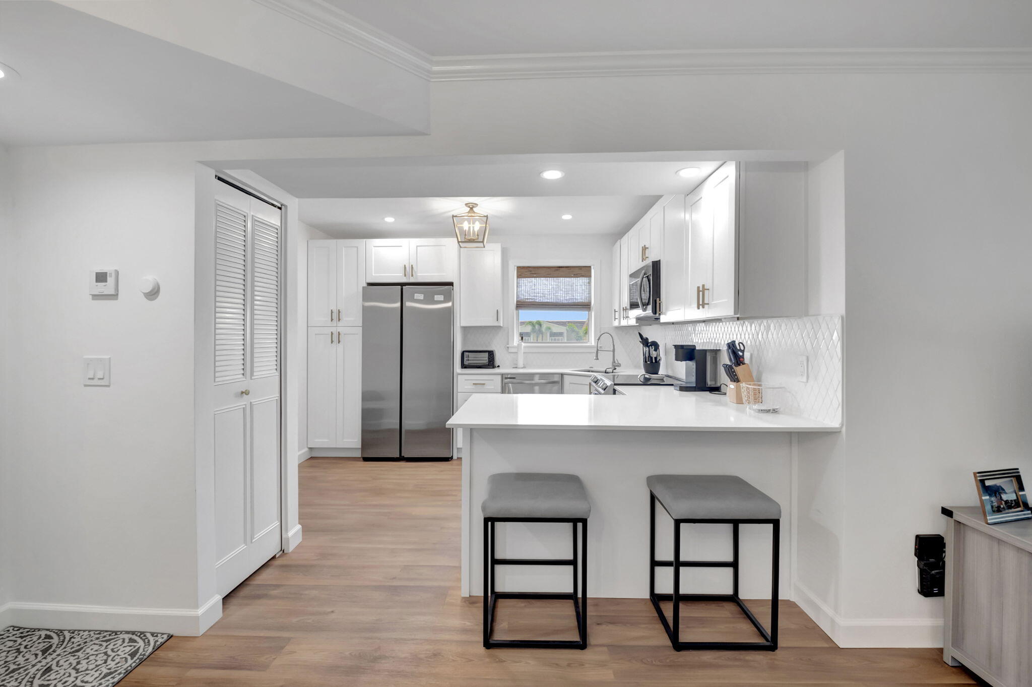 12 Colonial Club Drive 301