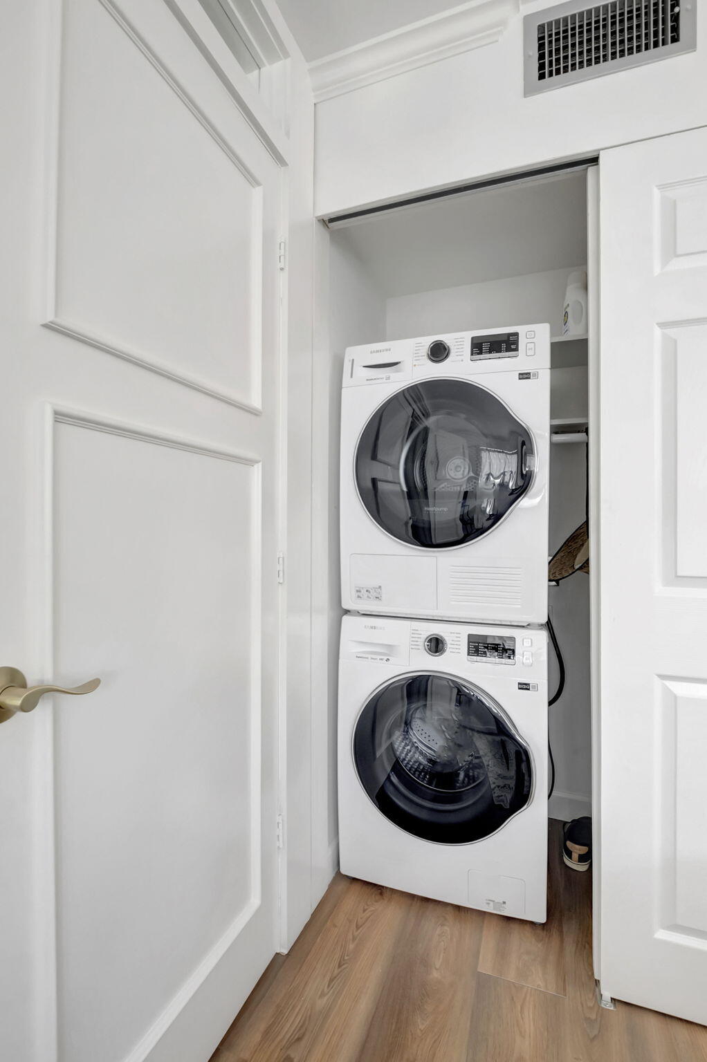 12 Colonial Club Drive 301