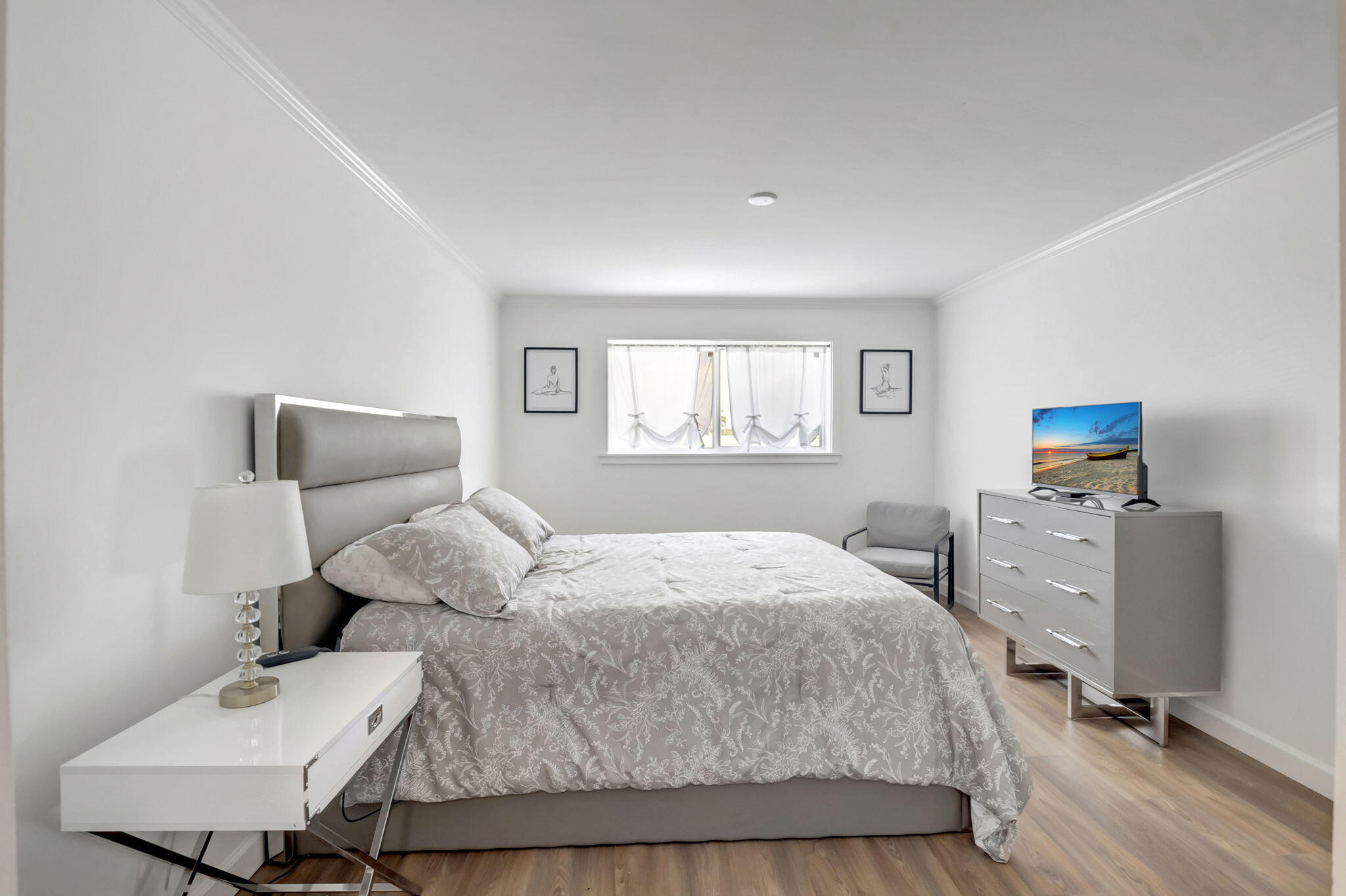 12 Colonial Club Drive 301