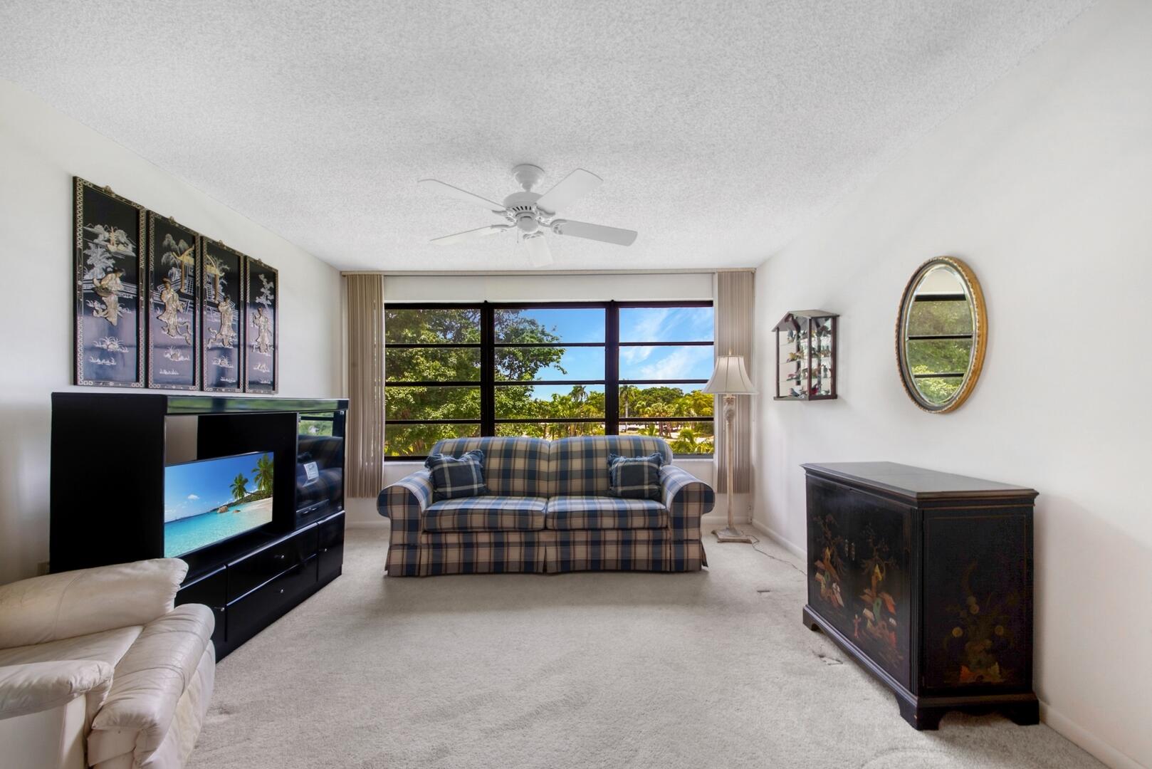 6121 Balboa Circle, 404, Boca Raton Unit: 404