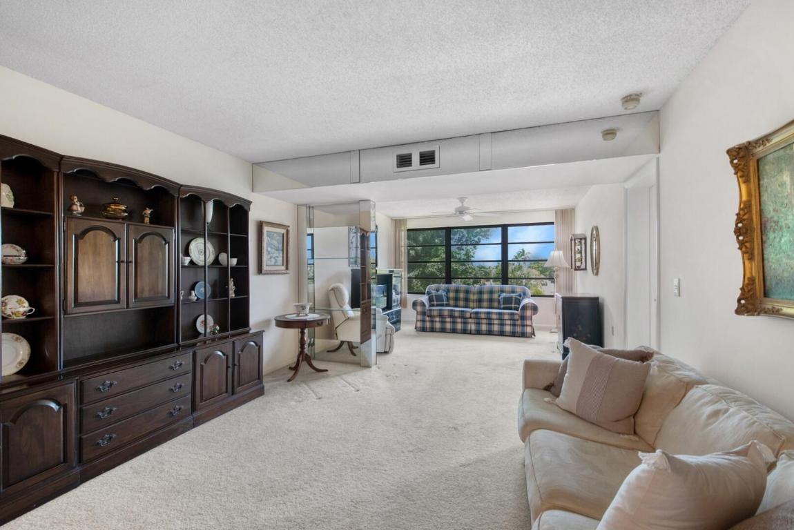 6121 Balboa Circle, 404, Boca Raton Unit: 404