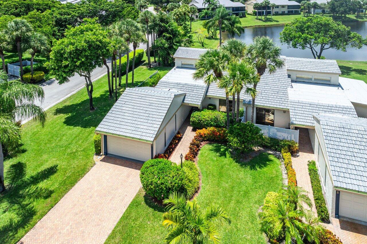8 Eastgate Drive A