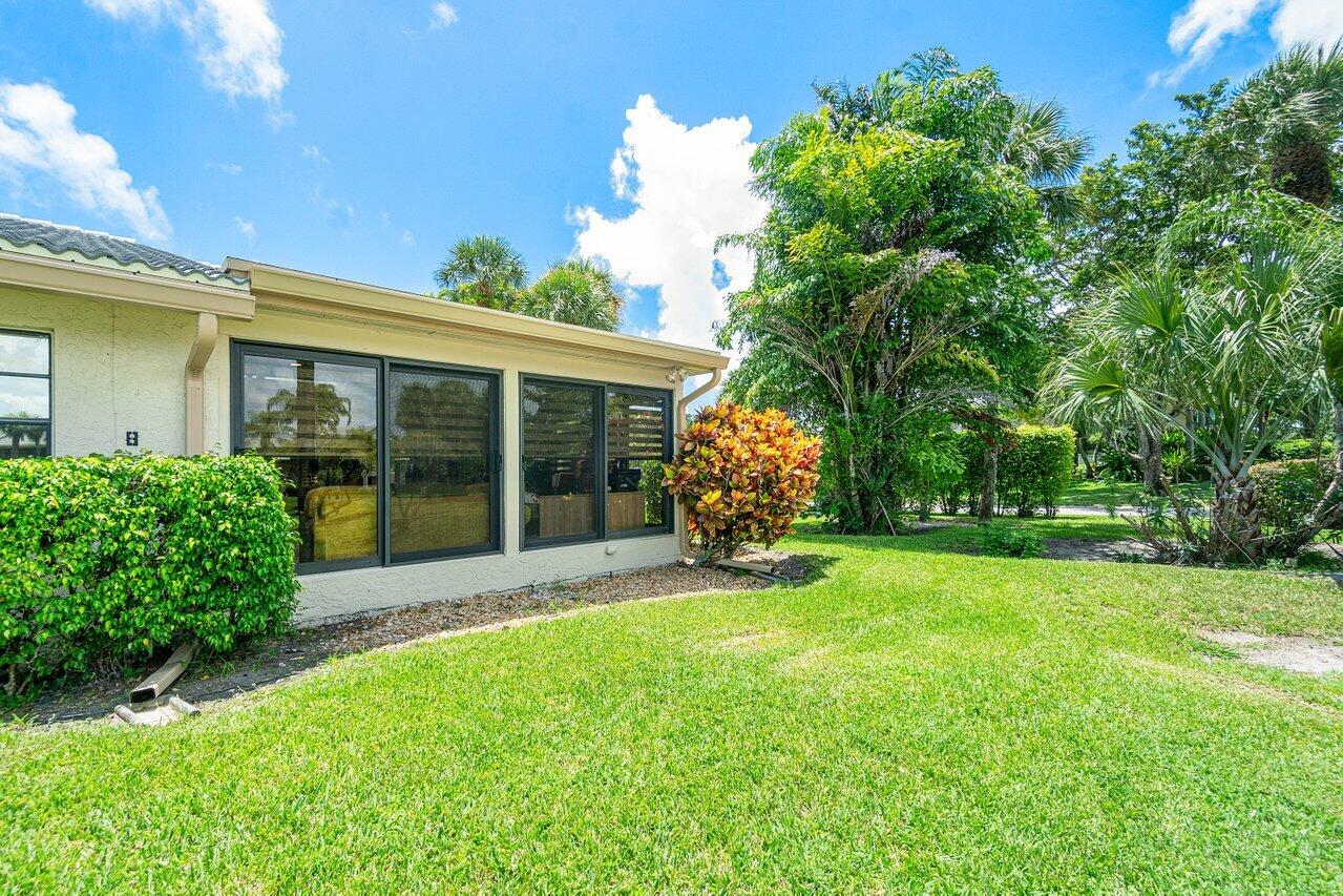 8 Eastgate Drive A