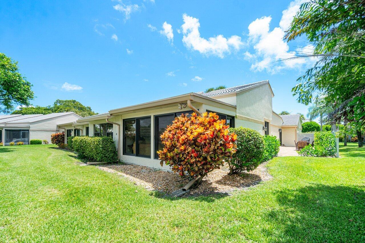 8 Eastgate Drive A