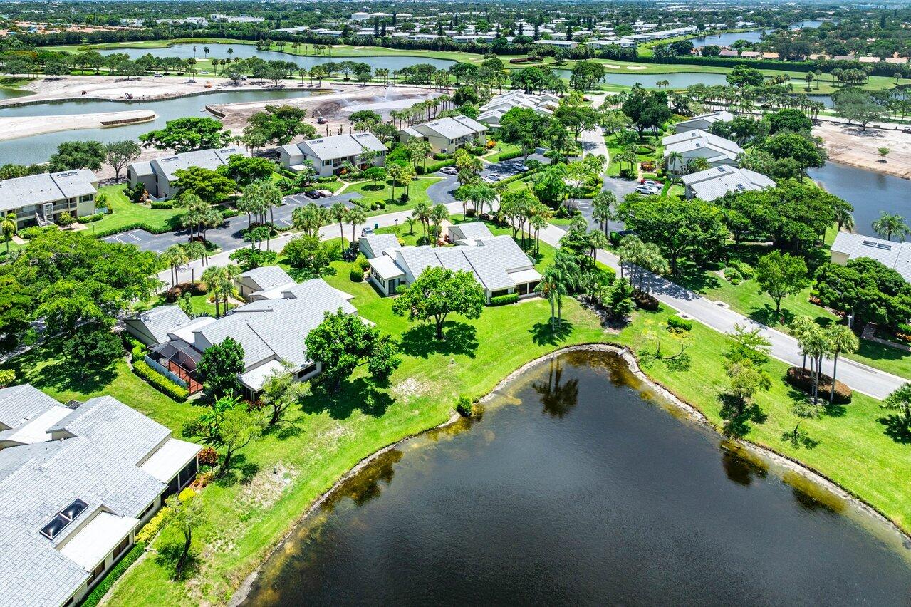 8 Eastgate Drive A