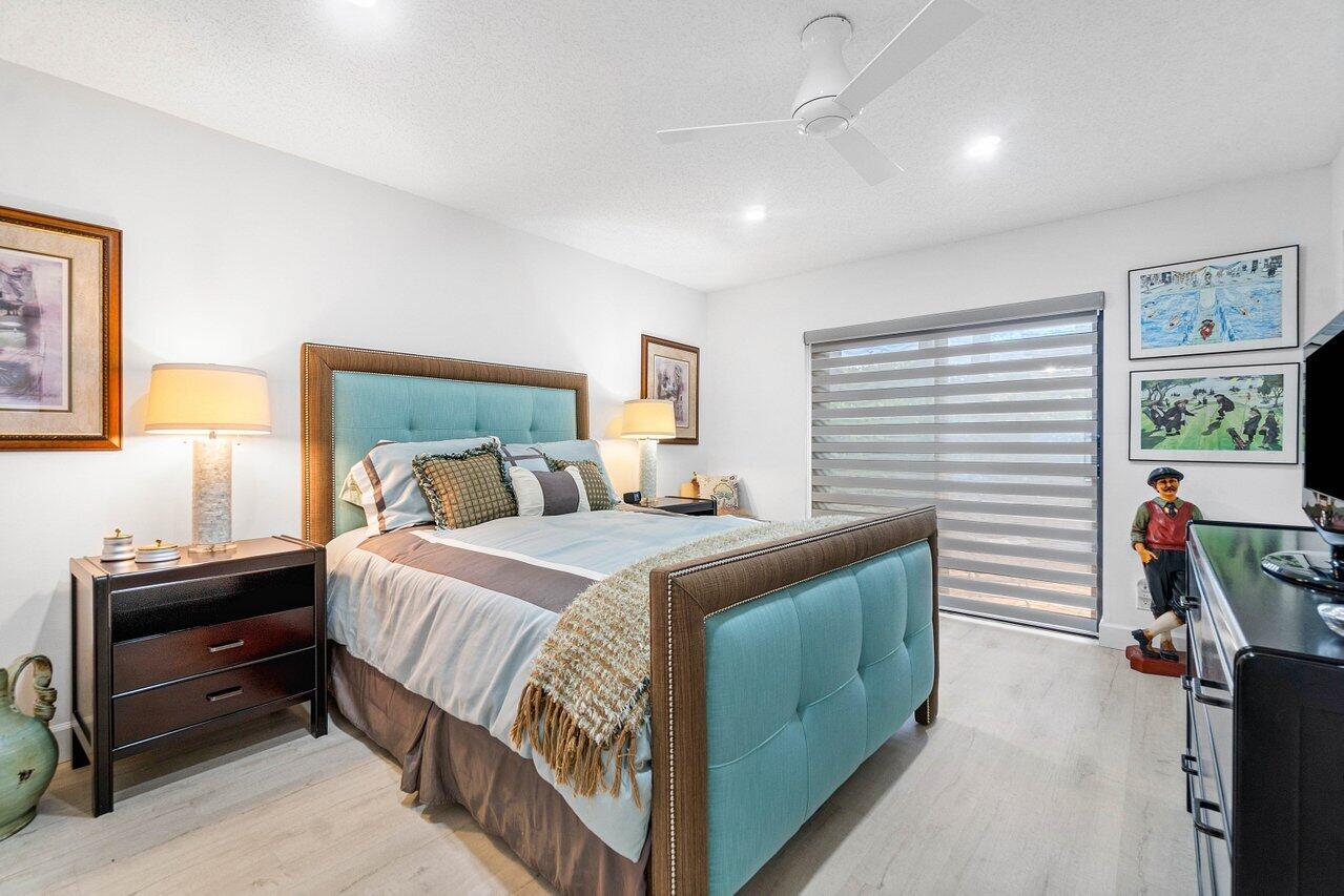 8 Eastgate Drive A