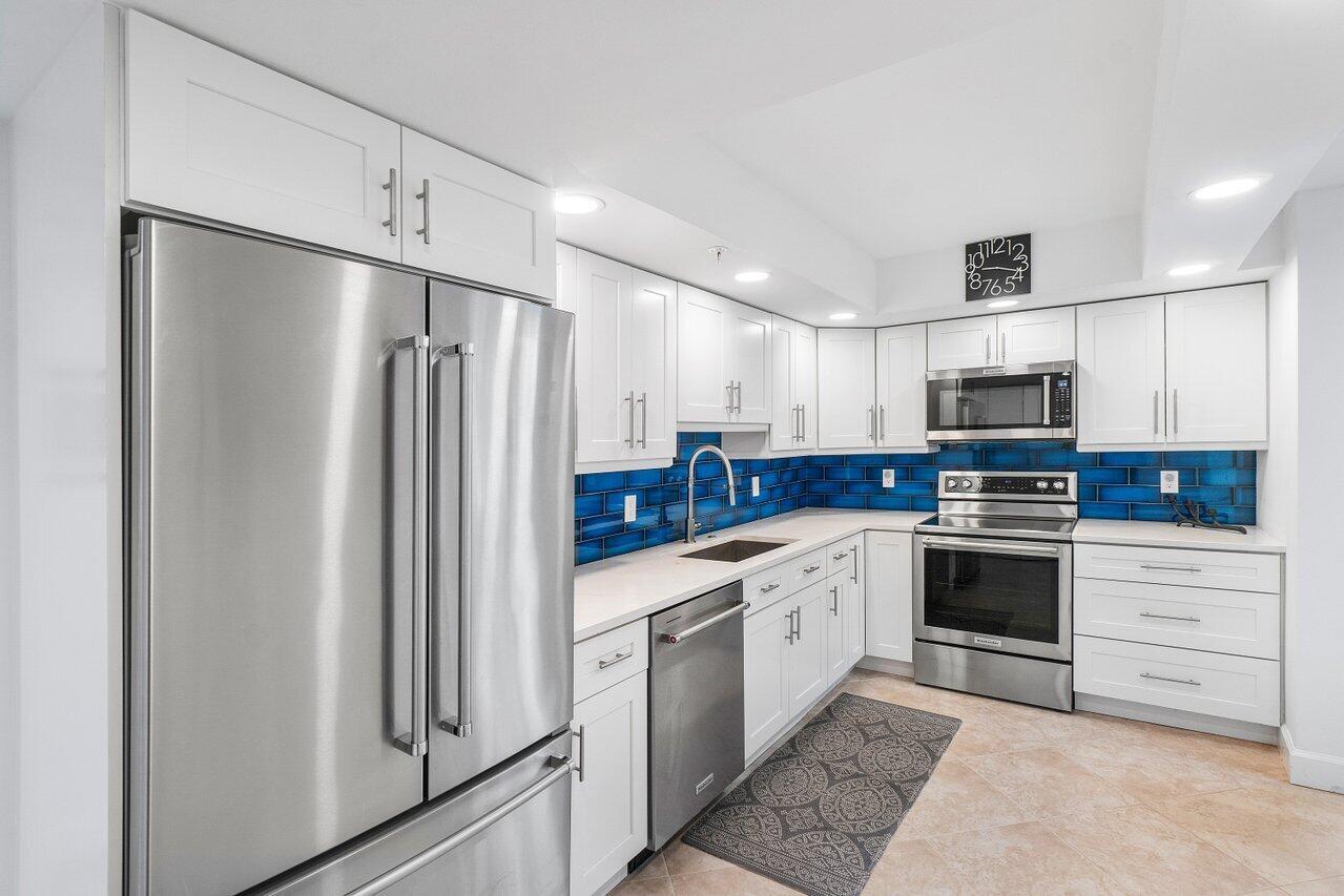 7768 Lakeside Blvd 524