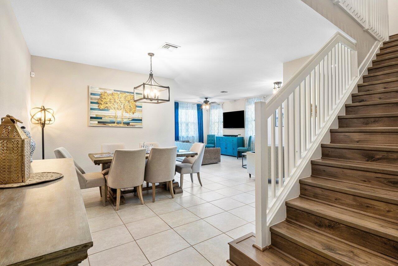 9571 Town Parc Circle S