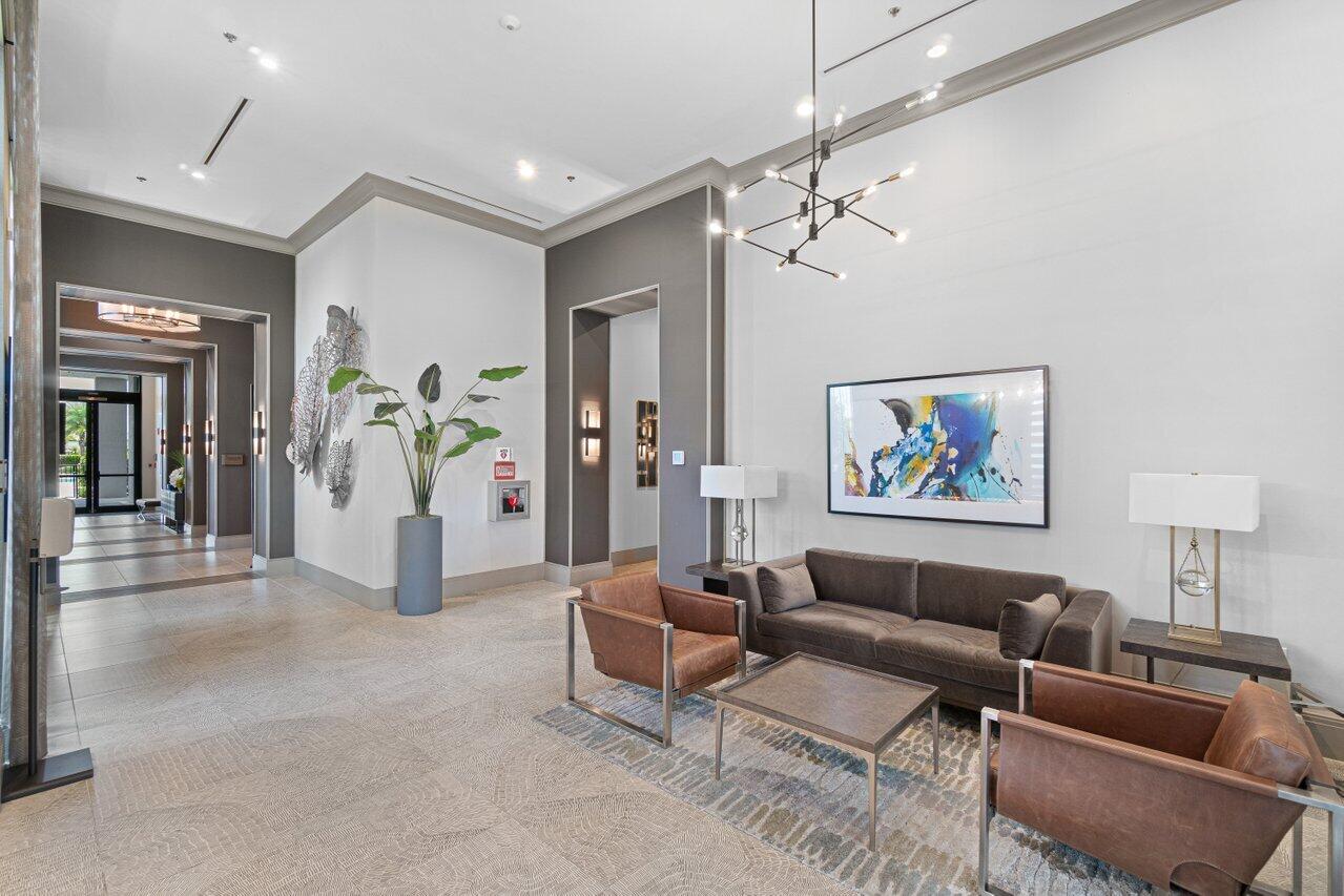 9571 Town Parc Circle S