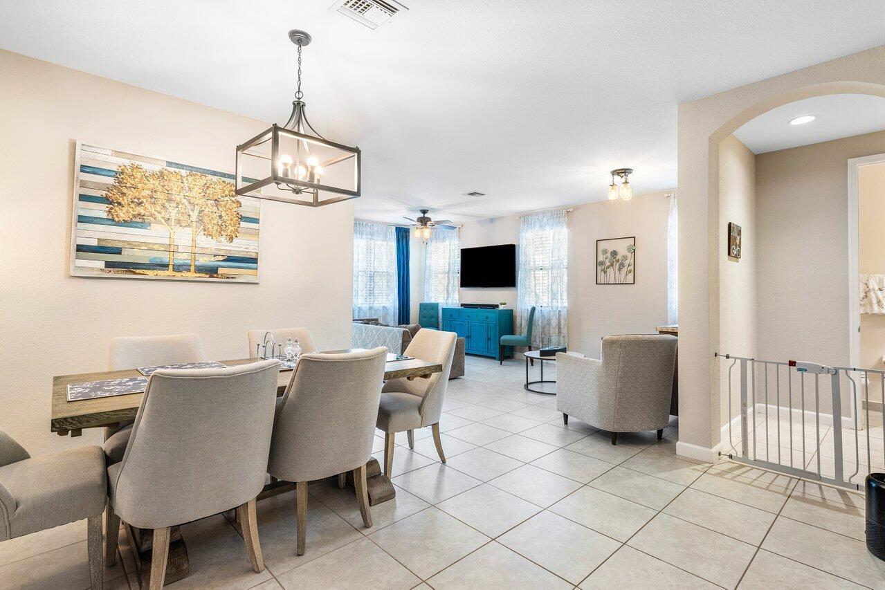 9571 Town Parc Circle S