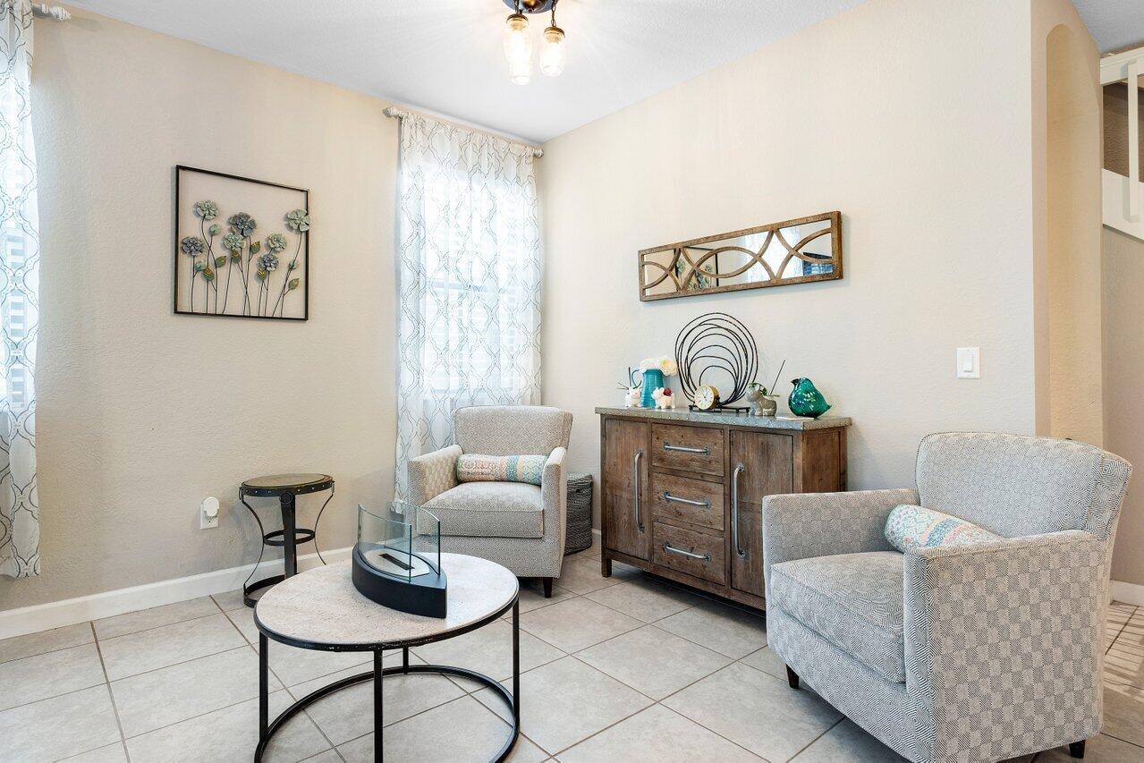 9571 Town Parc Circle S