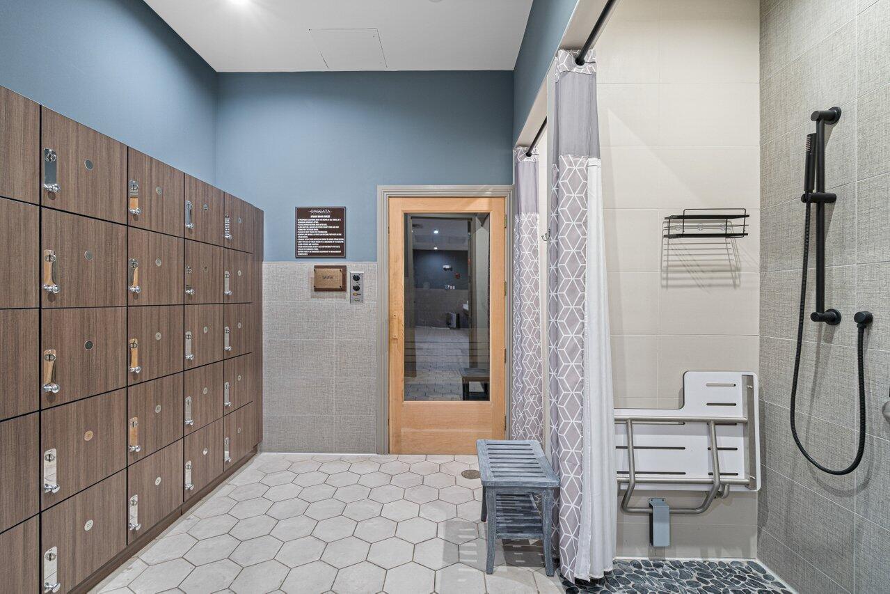 9571 Town Parc Circle S