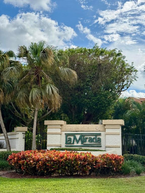 7888 La Mirada Drive, Boca Raton