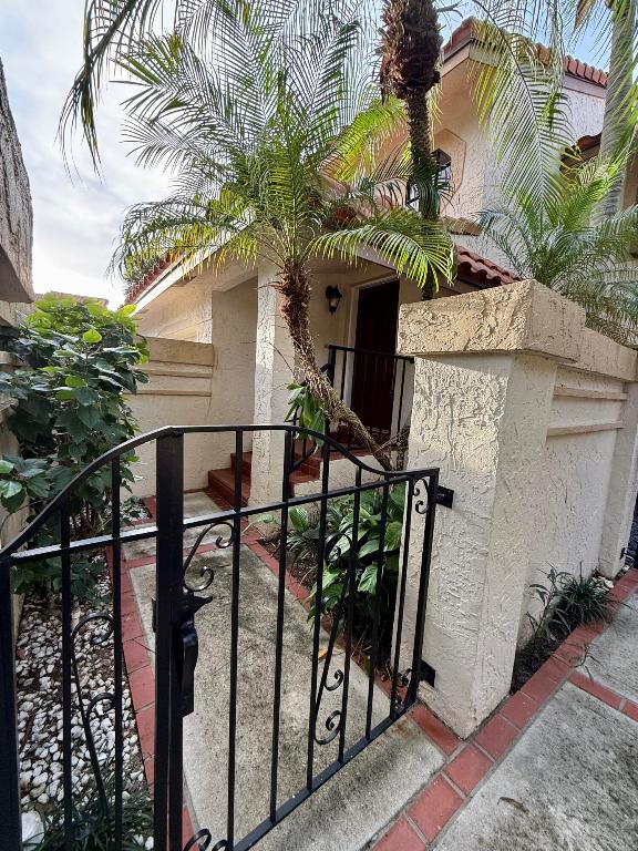 7888 La Mirada Drive, Boca Raton