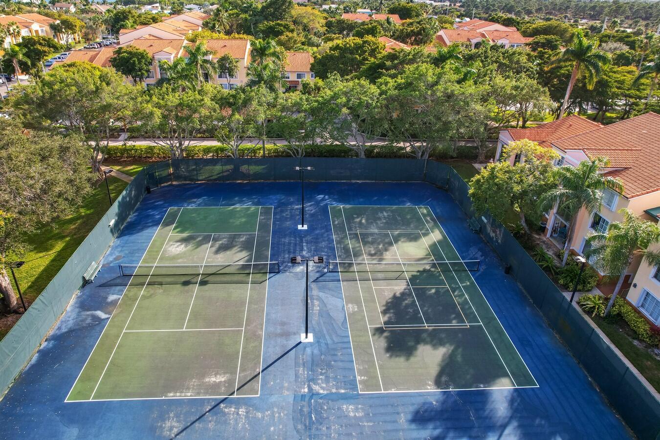 140 Yacht Club Way 109