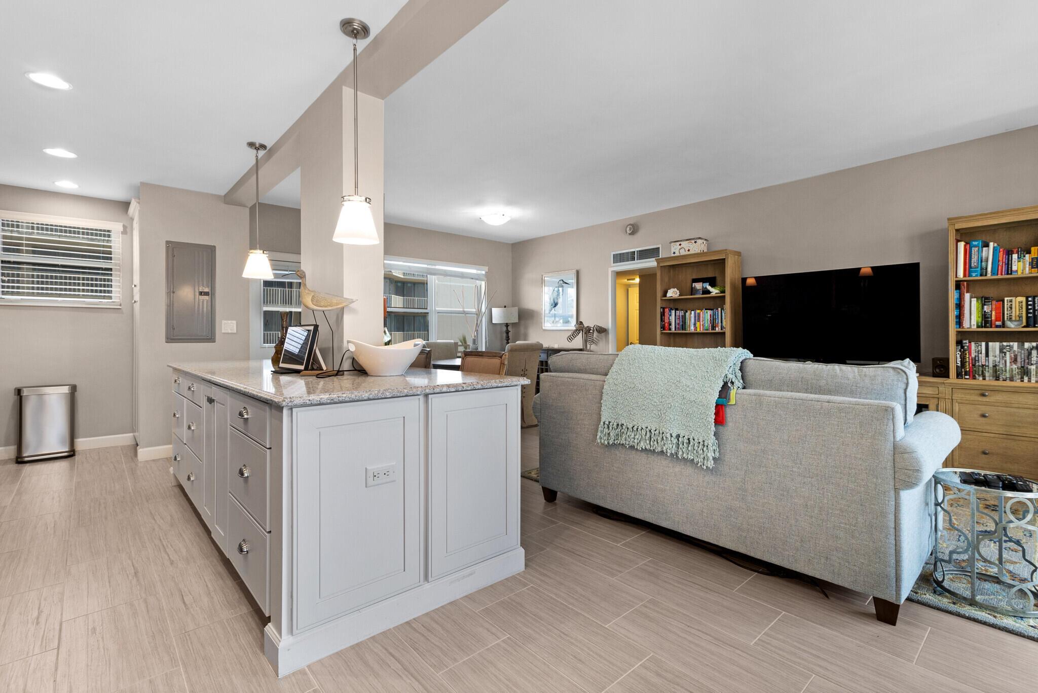 2921 S Ocean Boulevard 305