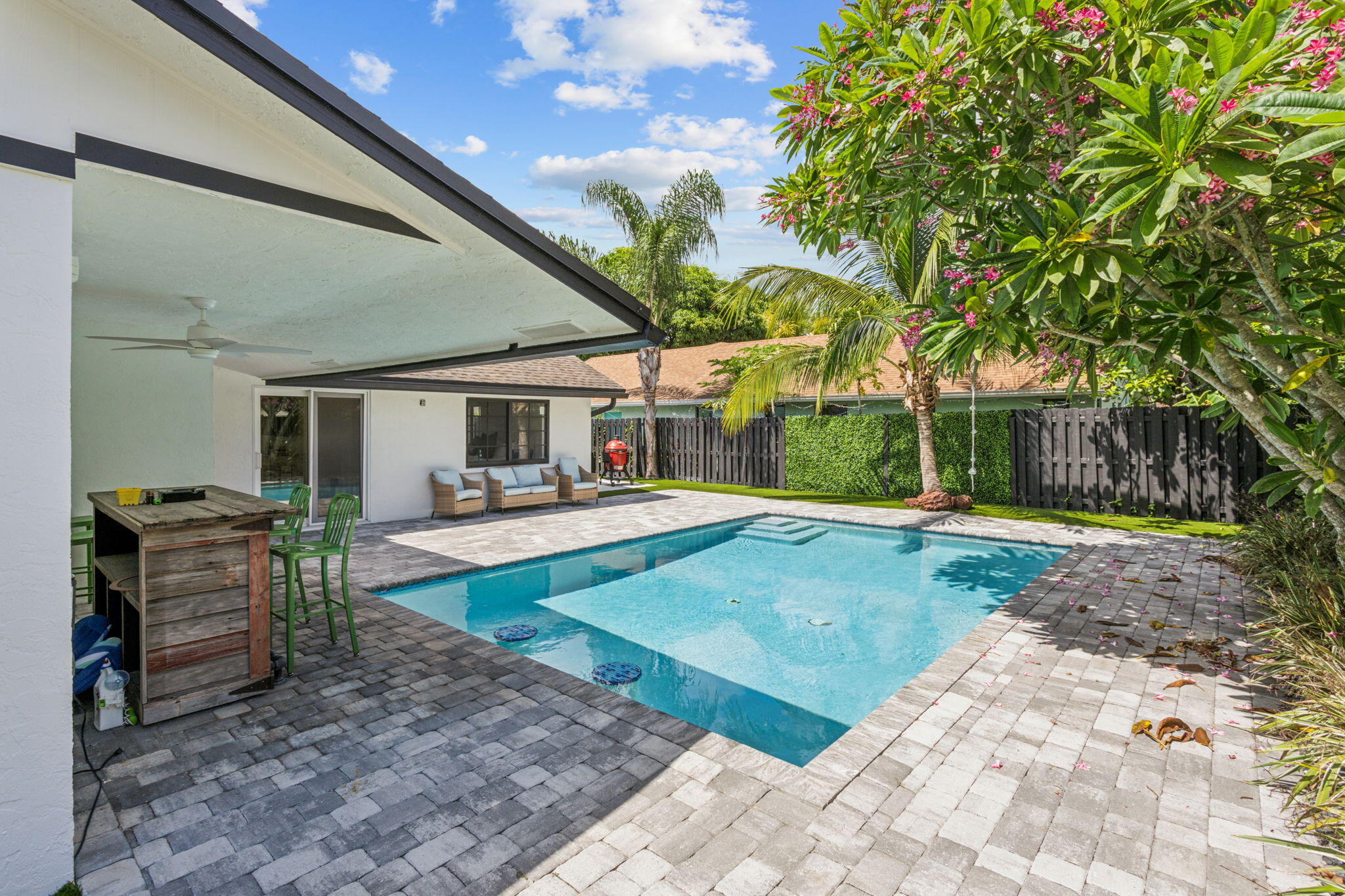 3757 NW 7th Court