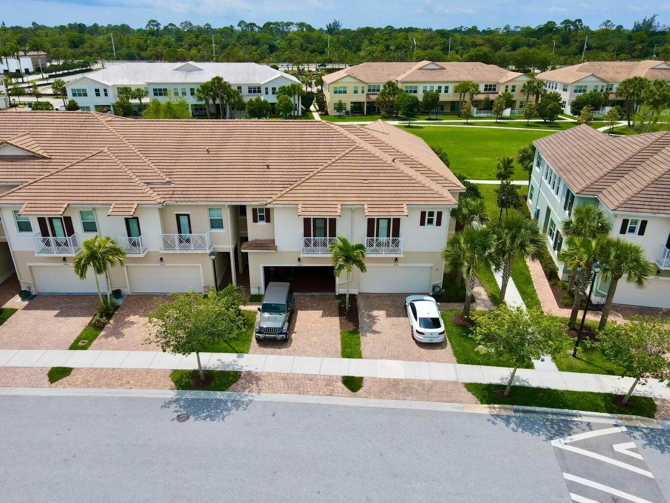 12068 Cypress Key Way