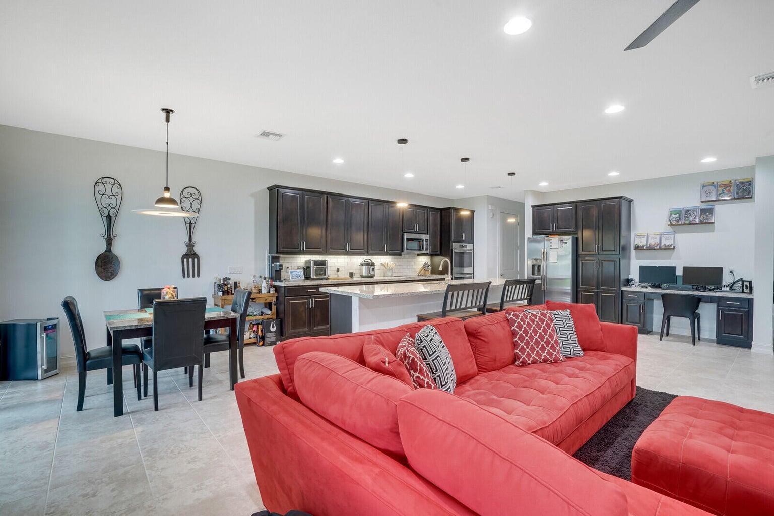 12068 Cypress Key Way