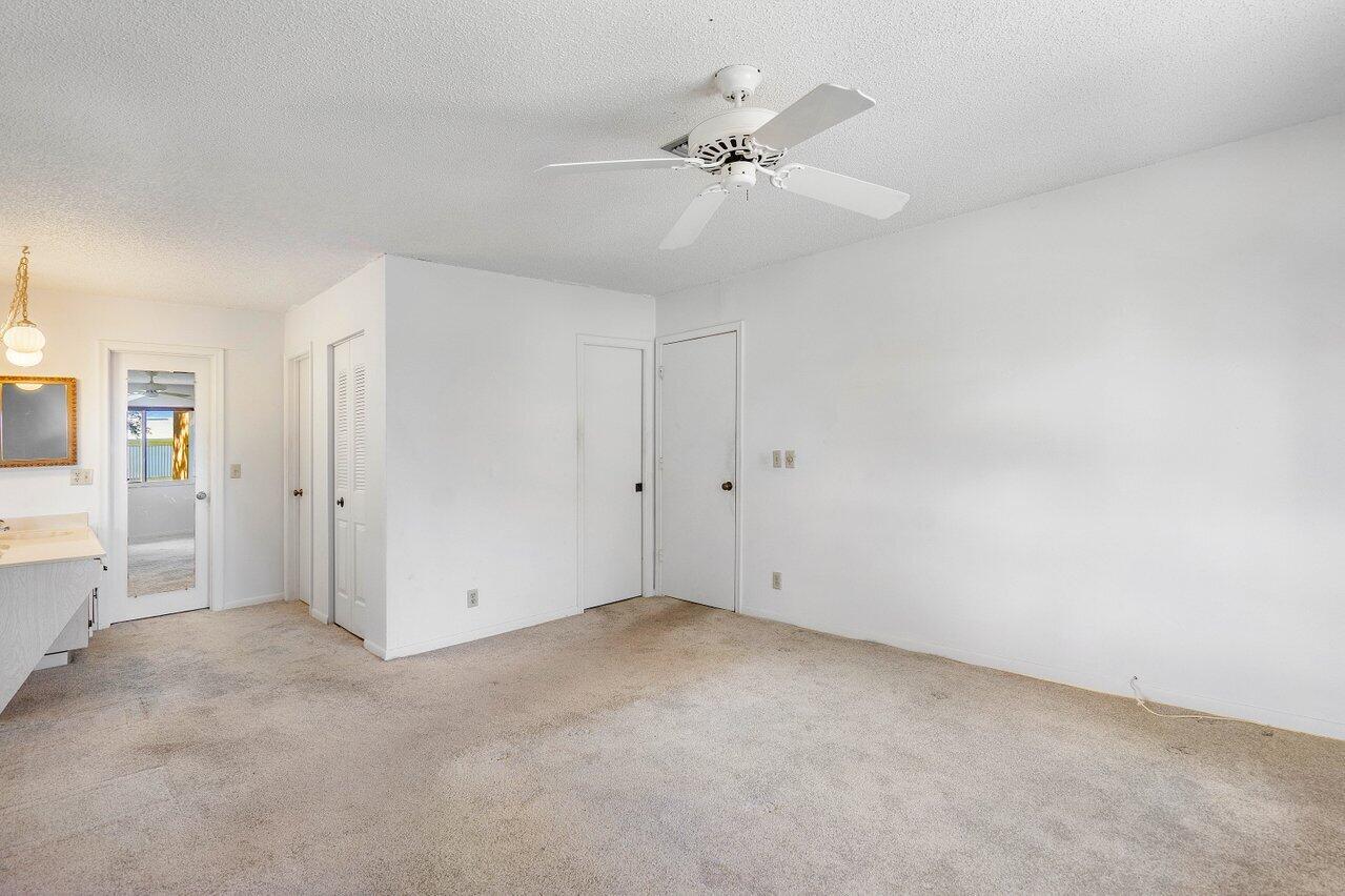 1341 NW 20th Avenue 204