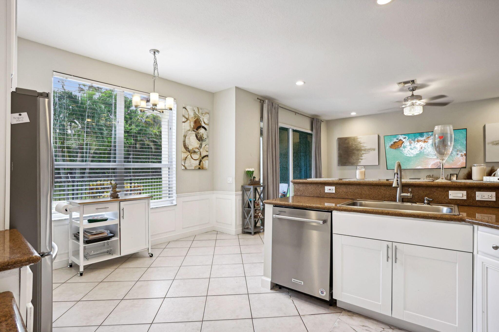 5755 Via De La Plata Circle