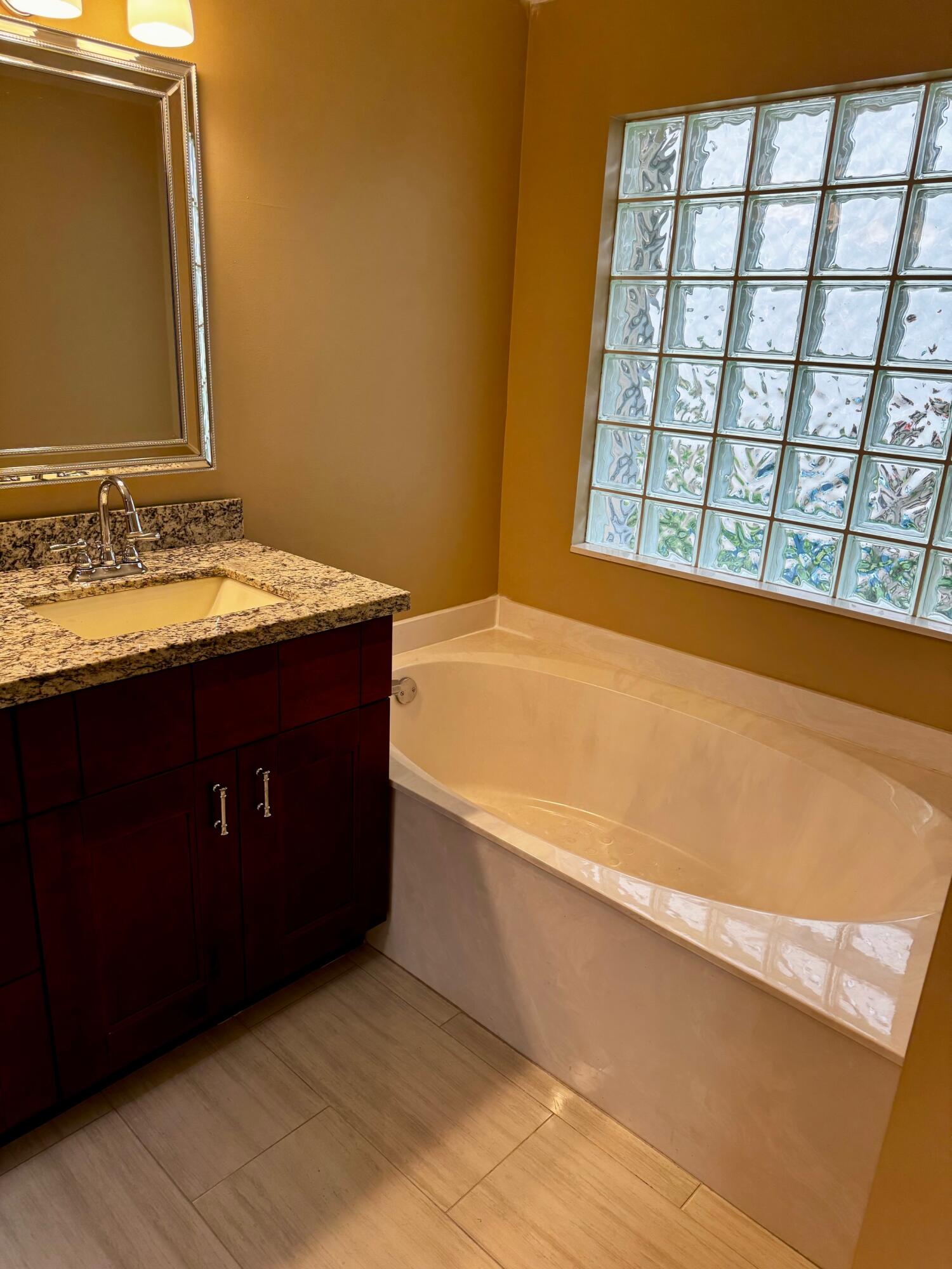 5013 Ibis Place, Coconut Creek