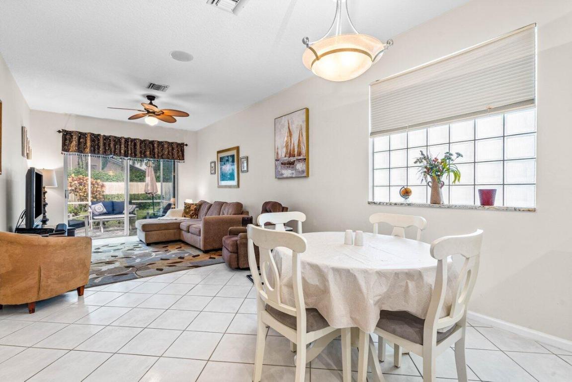 9756 Arbor View Drive S