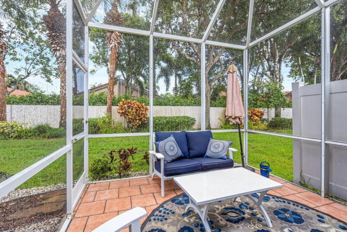 9756 Arbor View Drive S