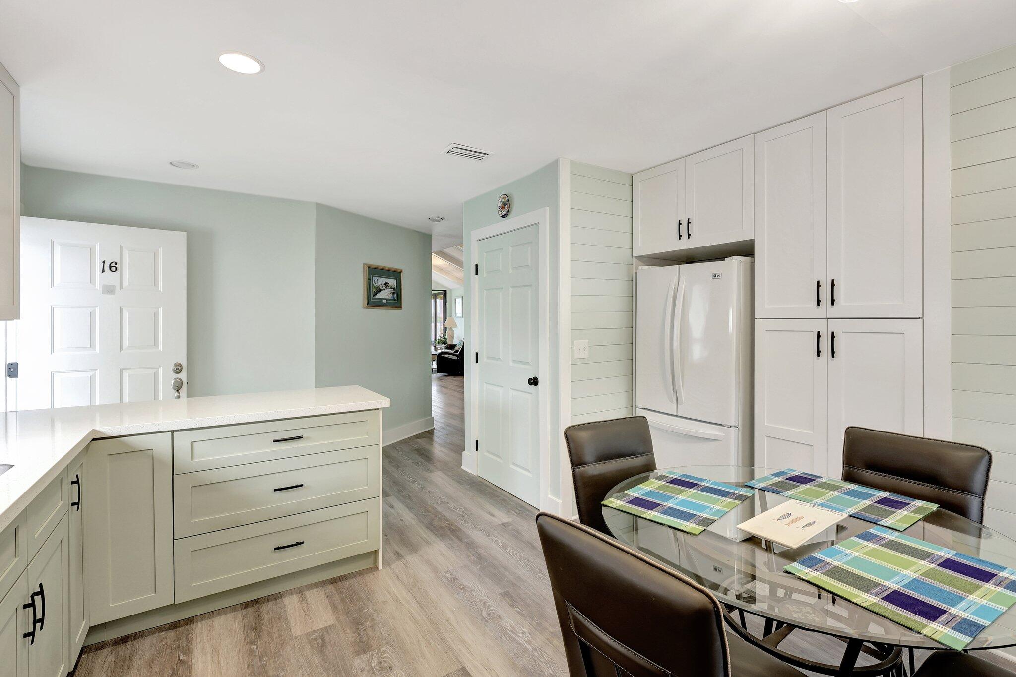 6142 SE Landing Way 16, Stuart Unit: 16