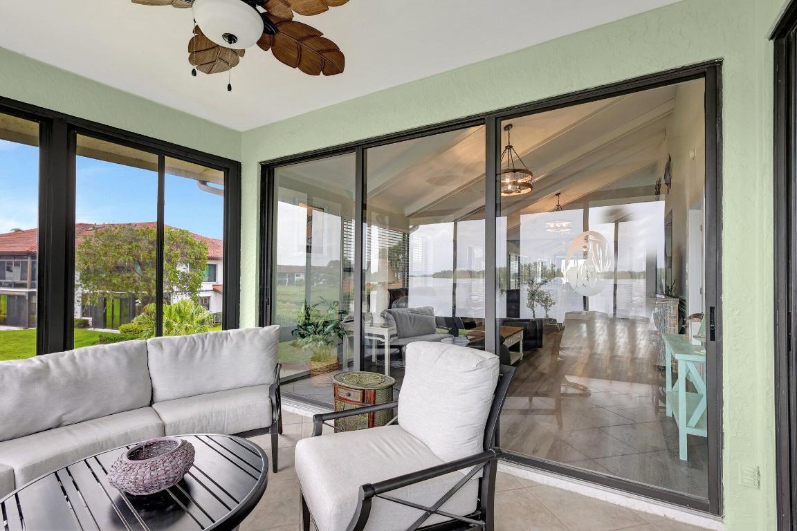 6142 SE Landing Way 16, Stuart Unit: 16