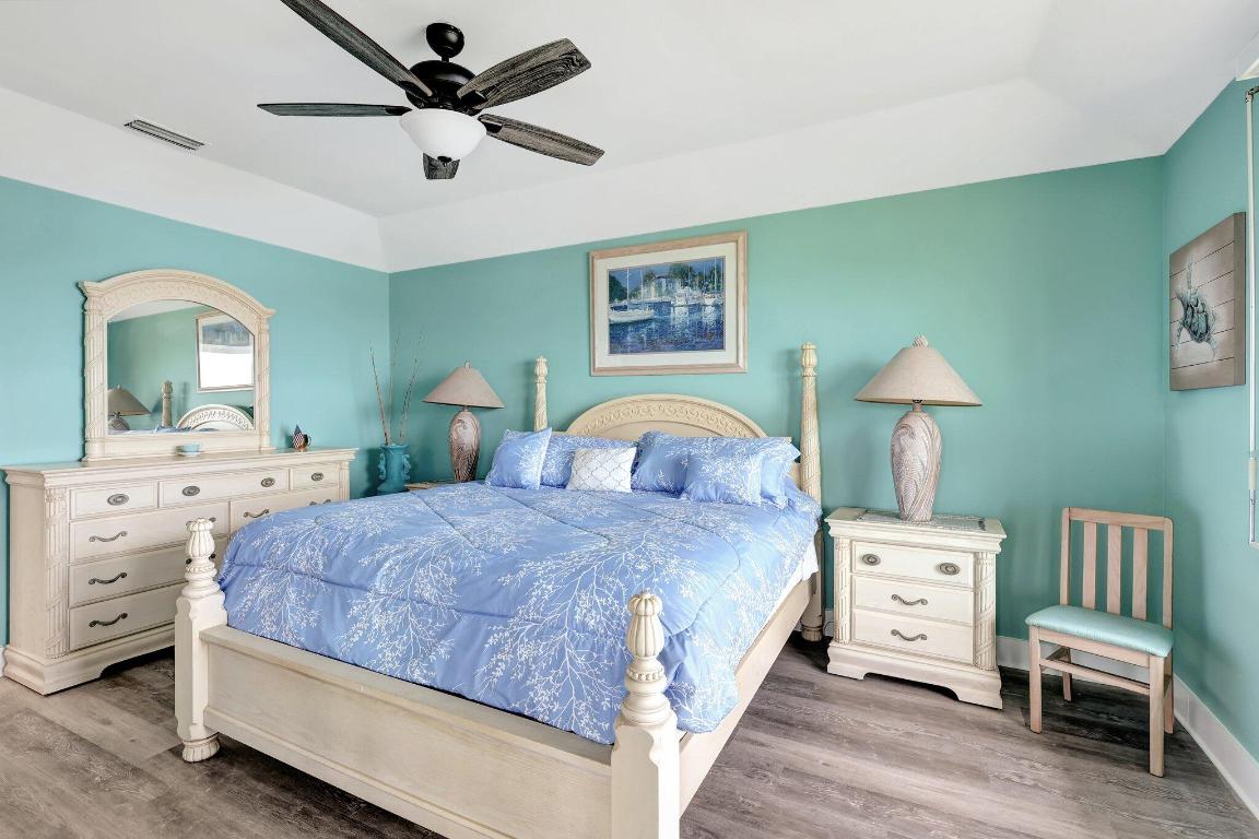 6142 SE Landing Way 16, Stuart Unit: 16