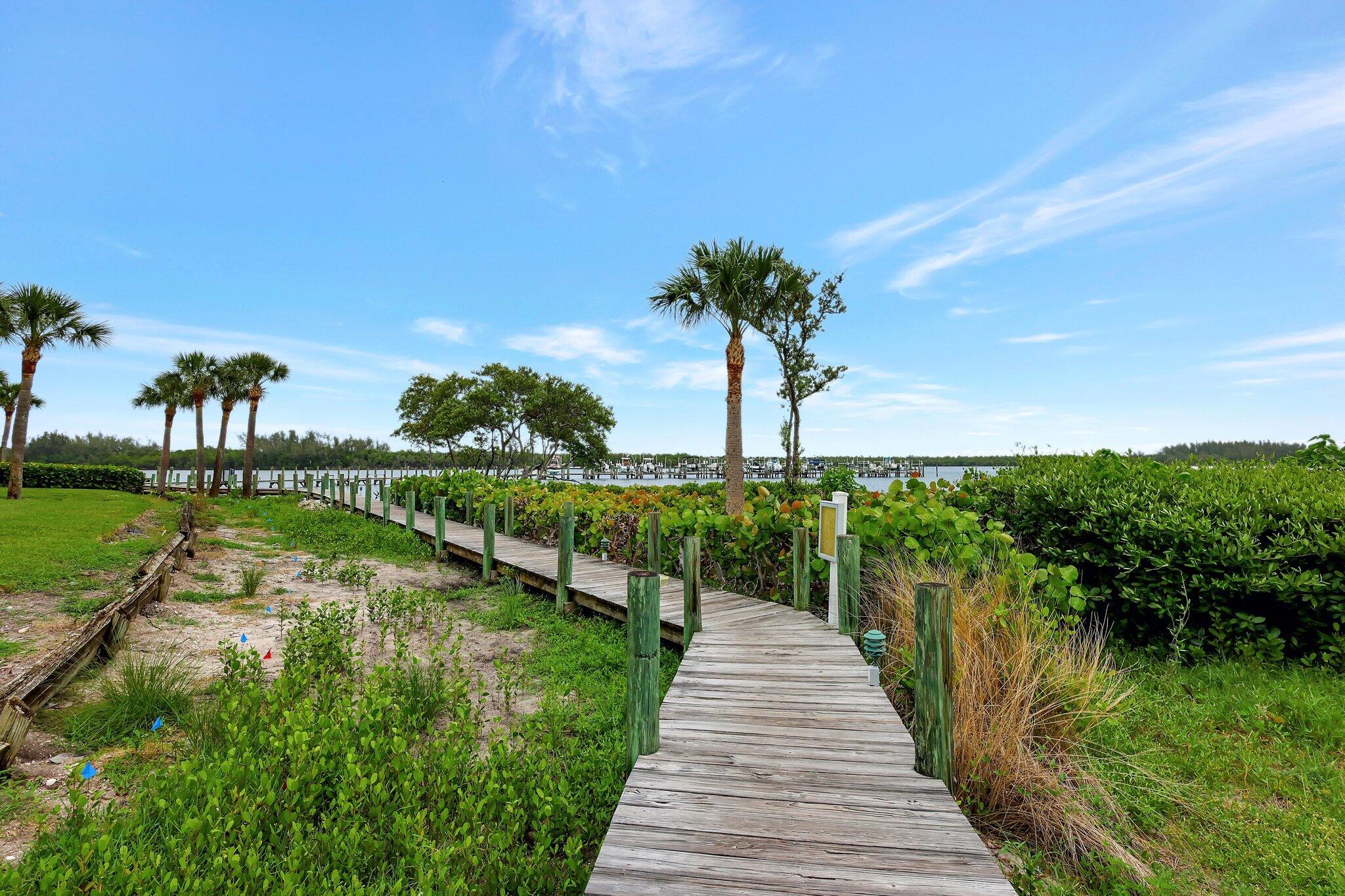 6142 SE Landing Way 16, Stuart Unit: 16