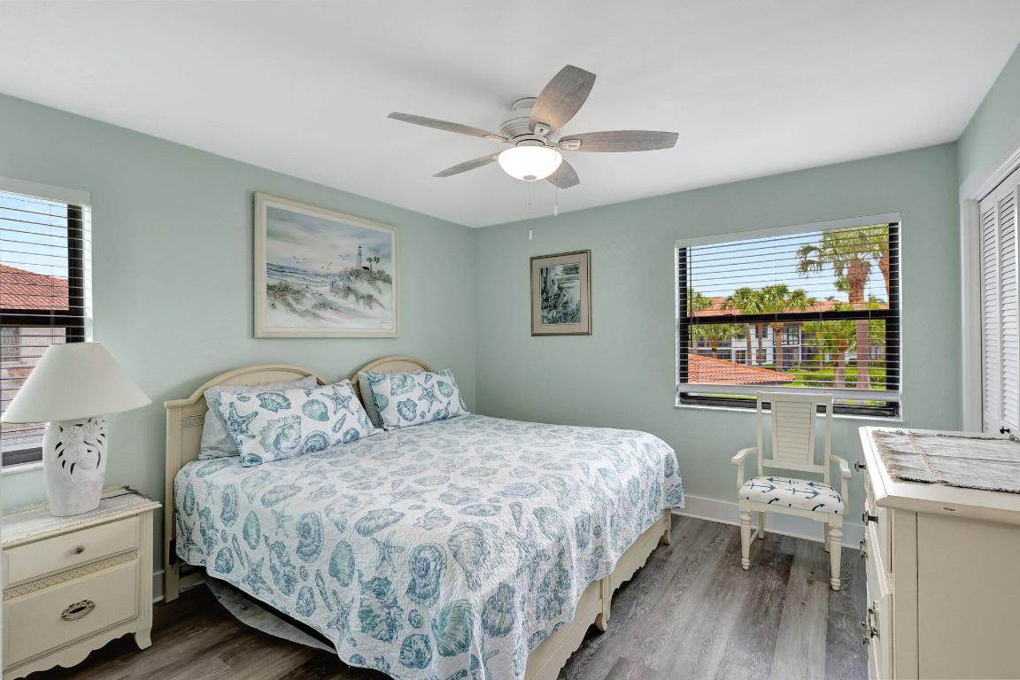 6142 SE Landing Way 16, Stuart Unit: 16