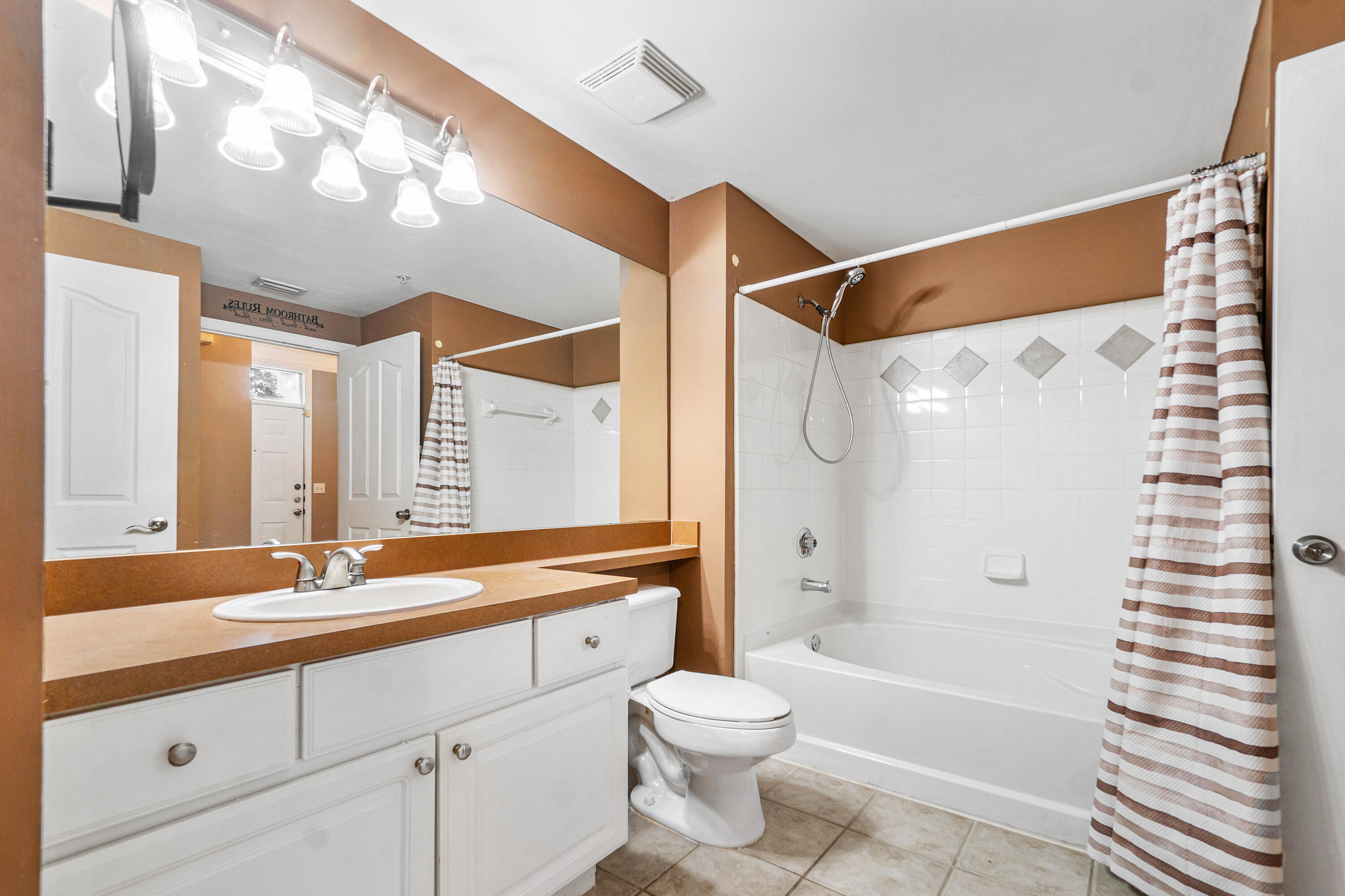 2046 Alta Meadows Lane 1910, Delray Beach Unit: 1910