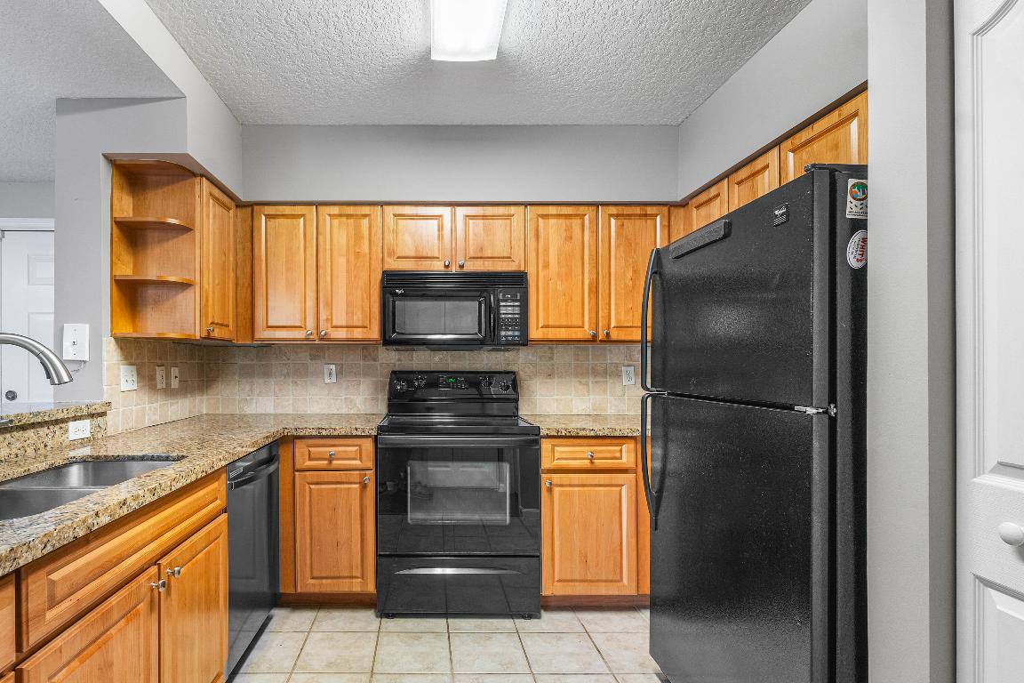 2046 Alta Meadows Lane 1910, Delray Beach Unit: 1910