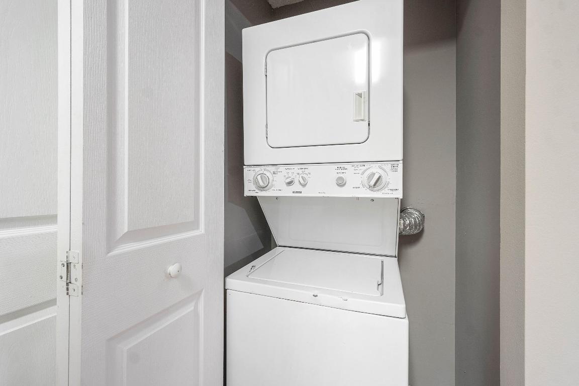 2046 Alta Meadows Lane 1910, Delray Beach Unit: 1910