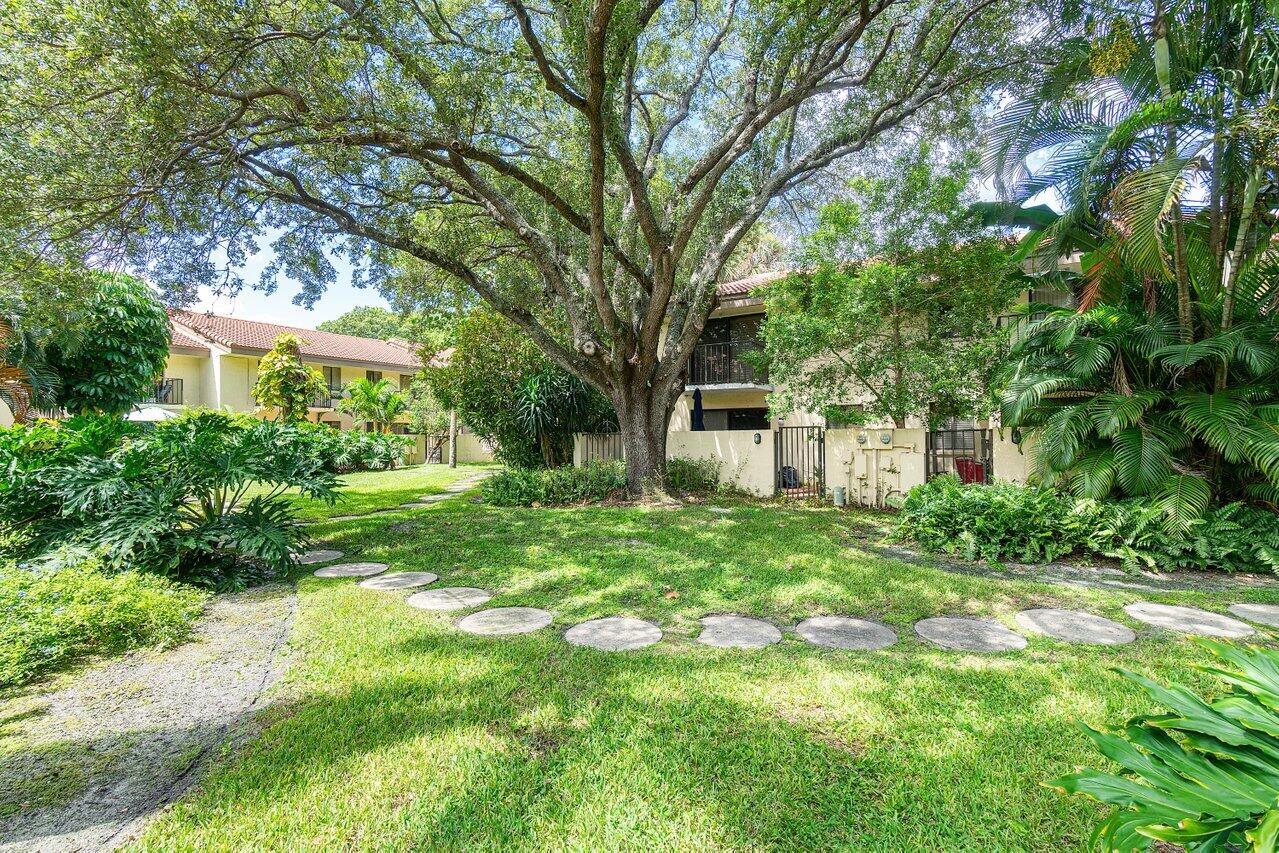 1330 NW 13th Street, 16, Boca Raton Unit: 16