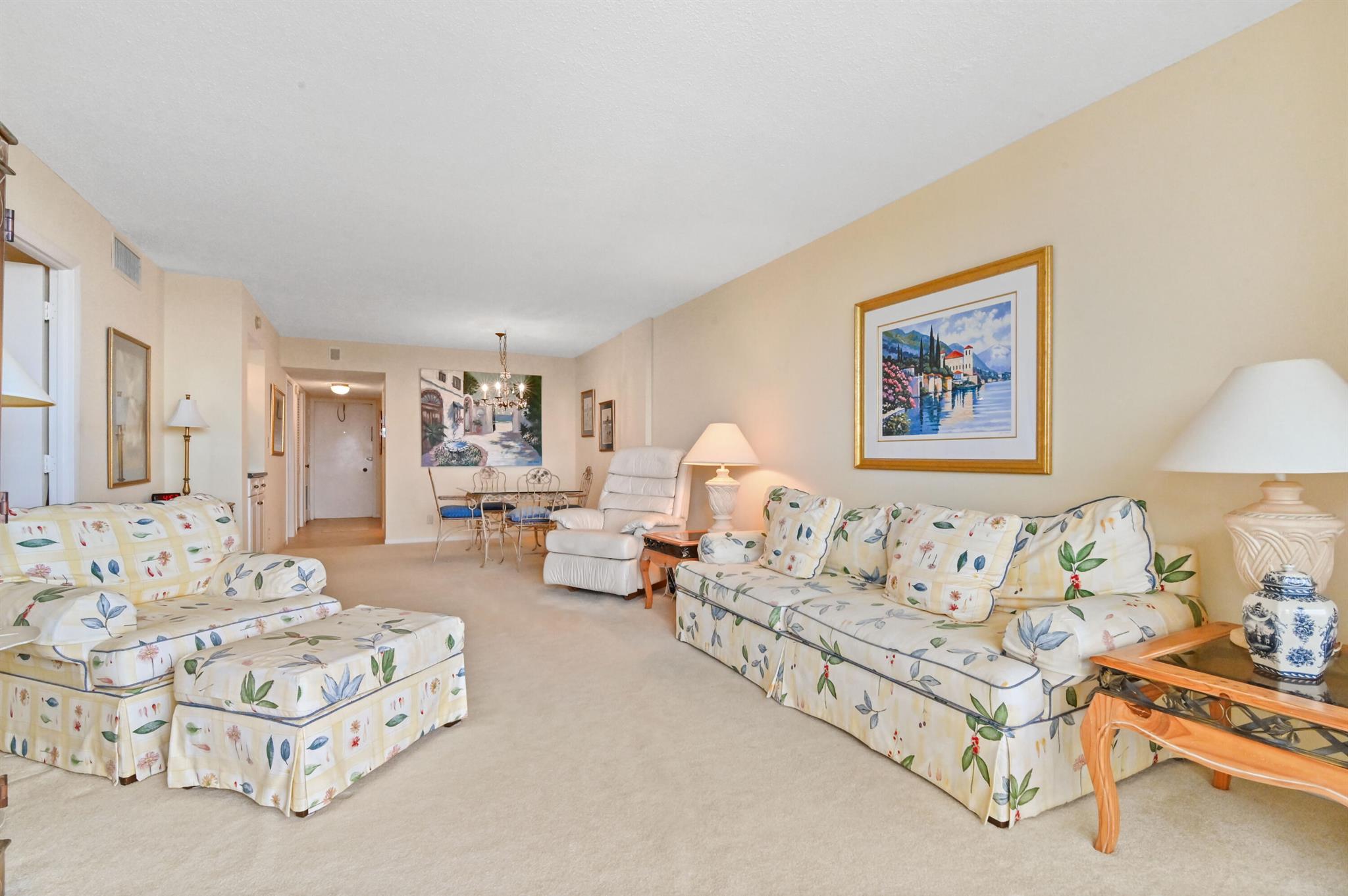 555 NW 4th Avenue 520