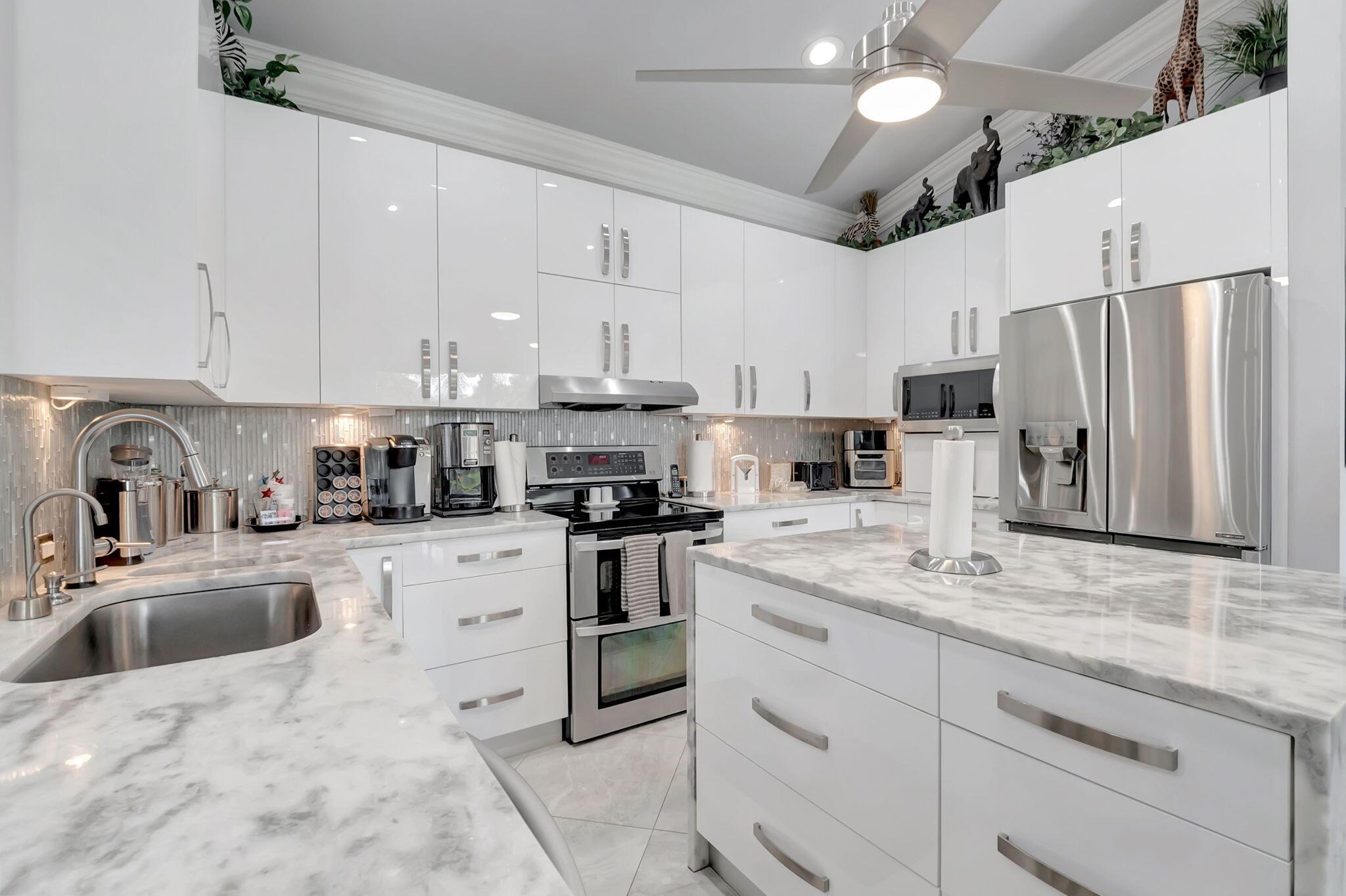 7823 Bridlington Dr Drive