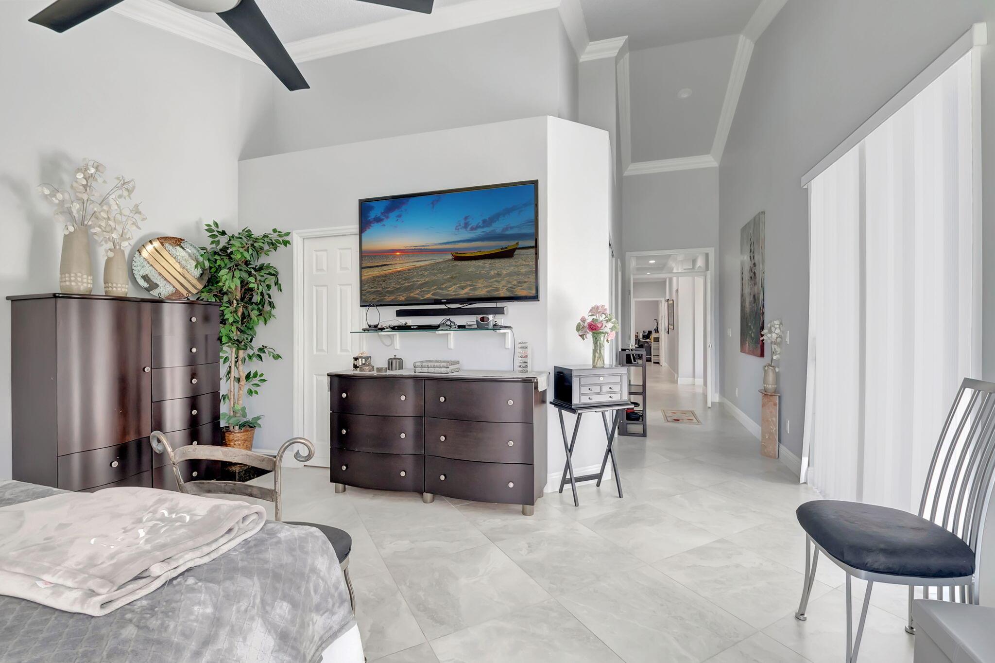 7823 Bridlington Dr Drive