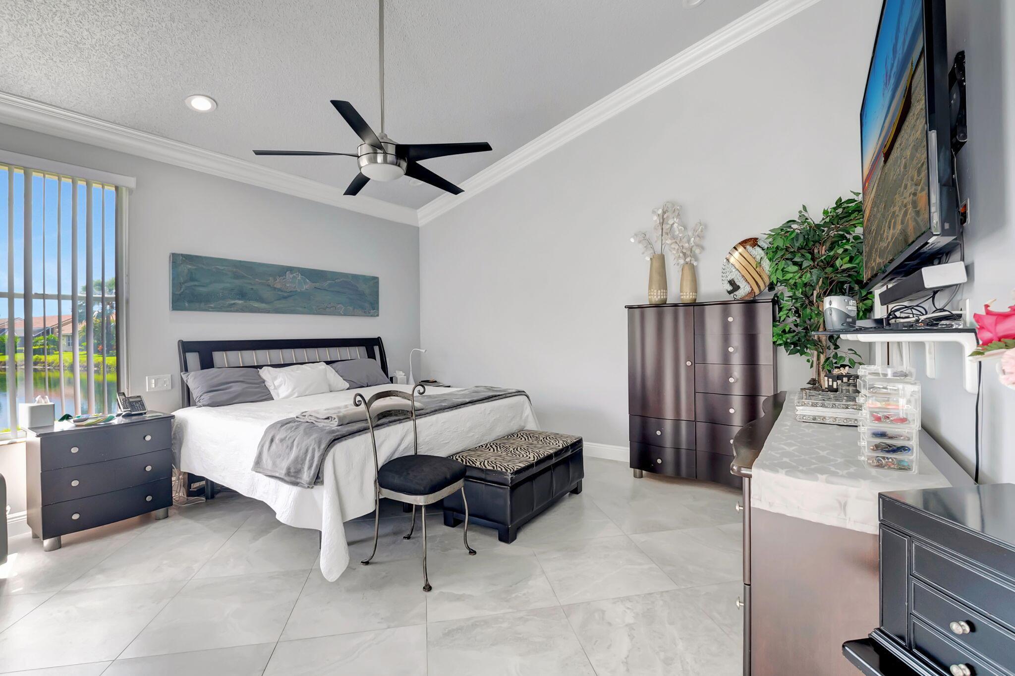 7823 Bridlington Dr Drive