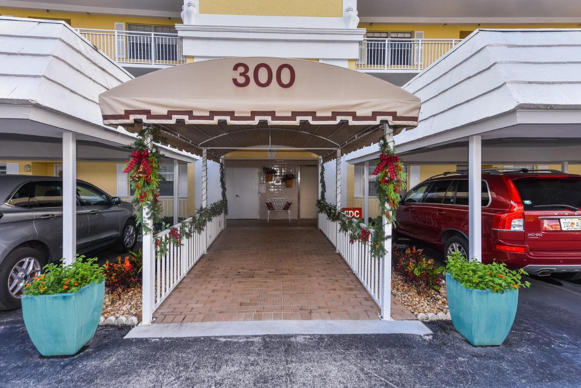 300 John F Kennedy Drive 208, Atlantis Unit: 208