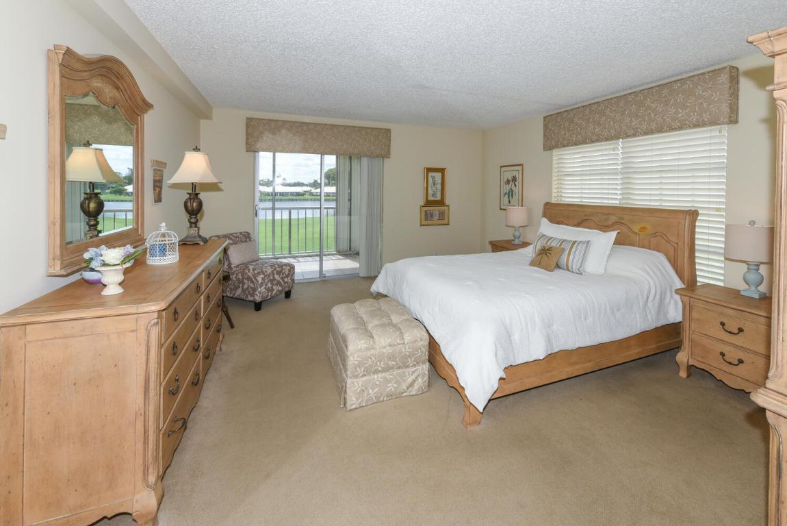 300 John F Kennedy Drive 208, Atlantis Unit: 208