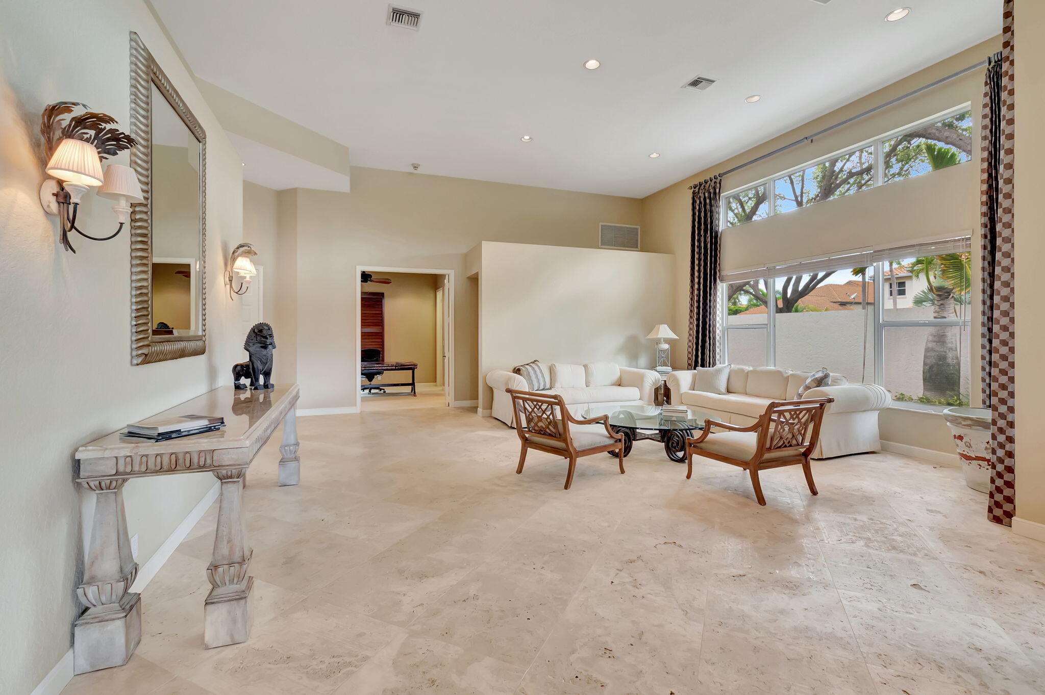 5854 NW 25th Terrace