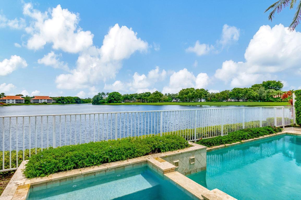 5854 NW 25th Terrace