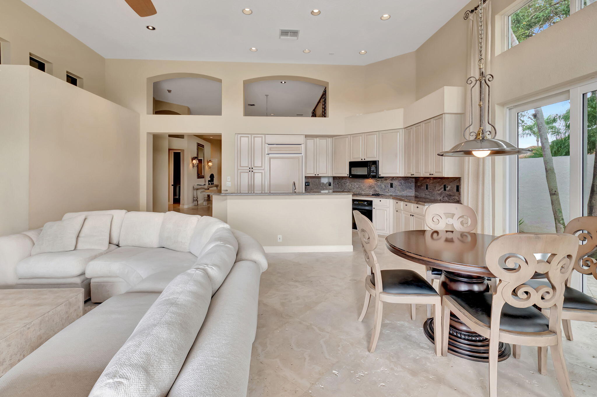 5854 NW 25th Terrace