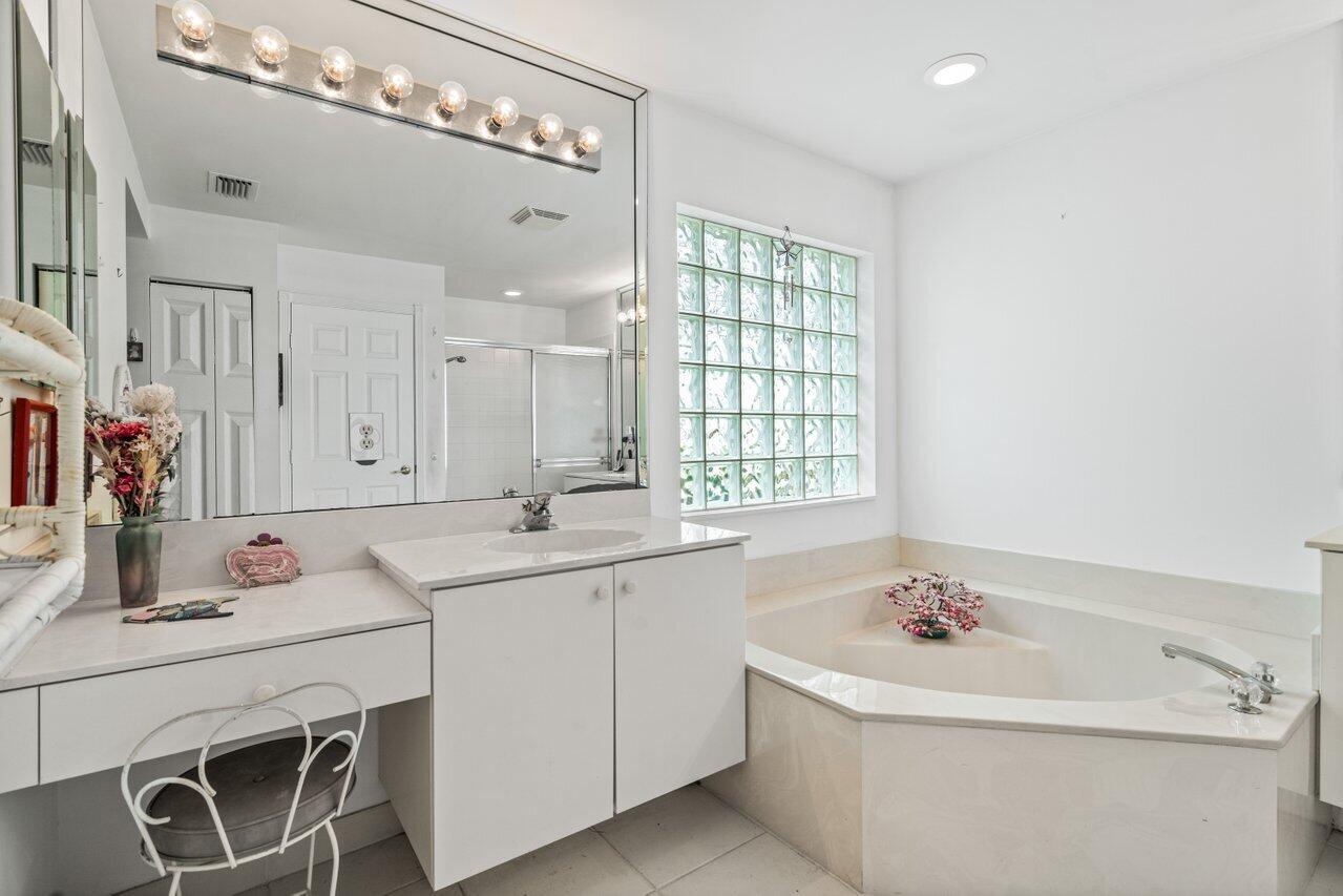 13044 Misty Gilbralter Way ()