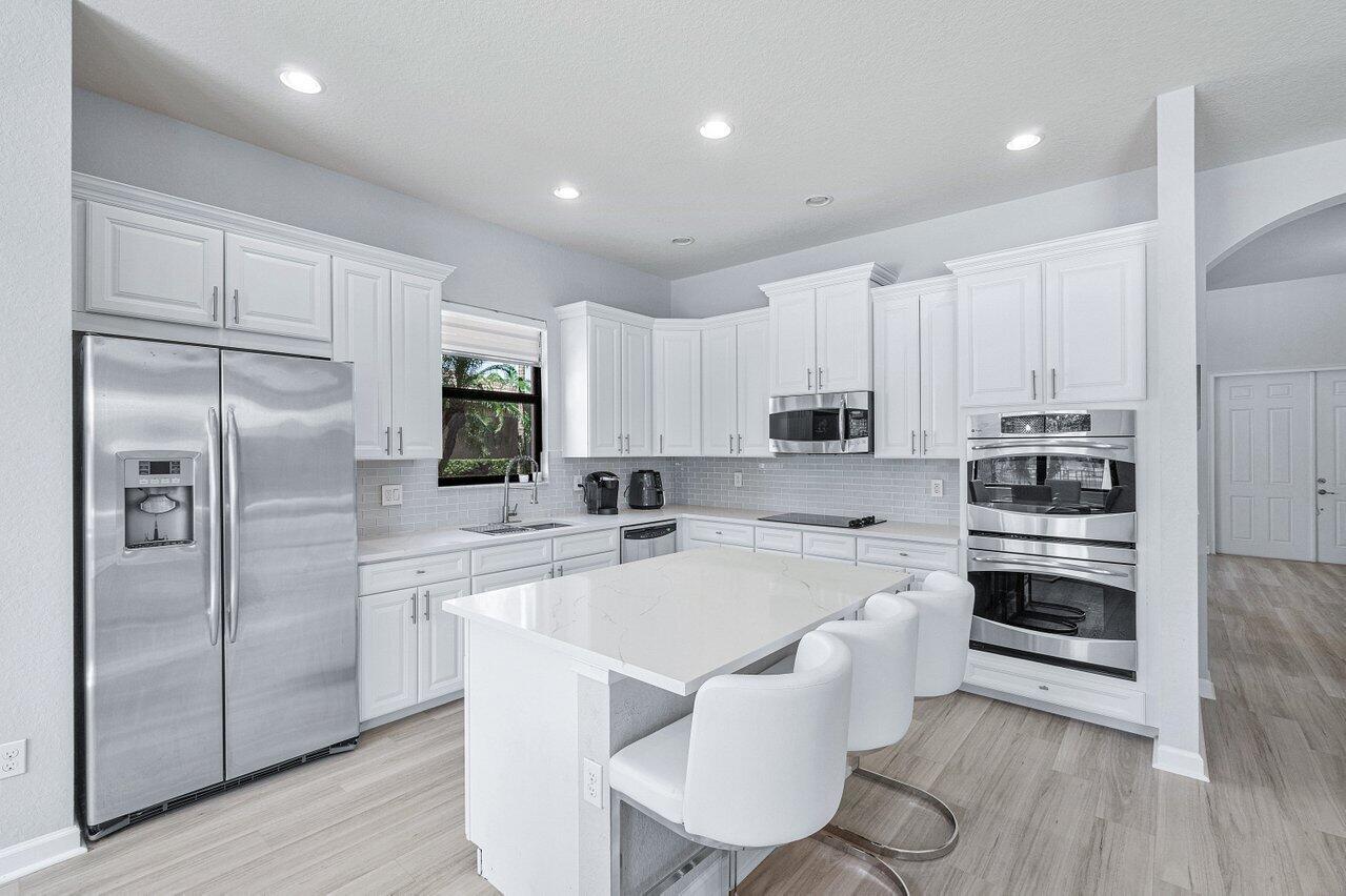 15703 Glencrest Avenue